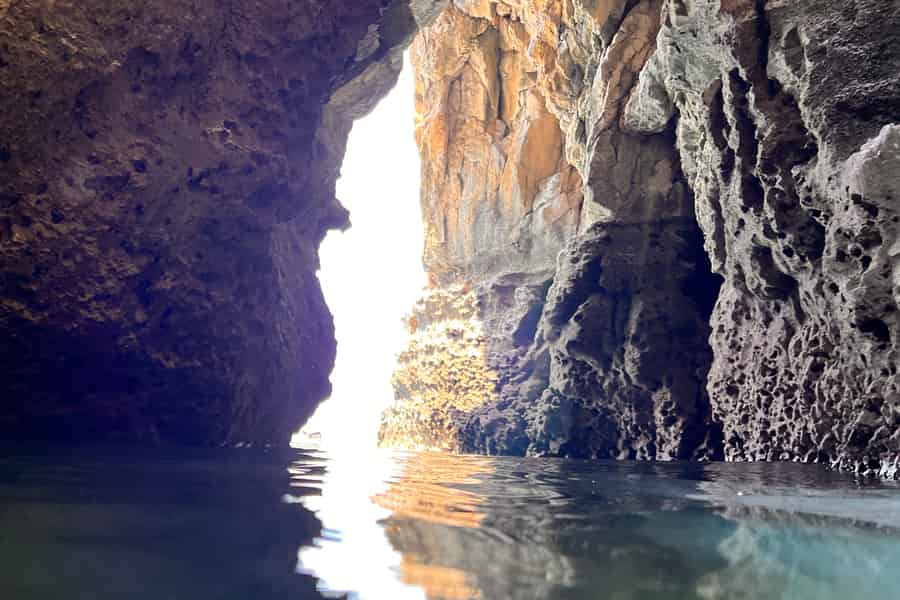 Rhodos: RIB-Kreuzfahrt mit Getränken und 4 Badestopps. Foto: GetYourGuide