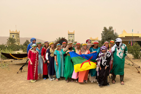 Da Fez: Escursione di due giorni nel deserto di Merzouga con campo tendato nel desertoCampo nel deserto di lusso