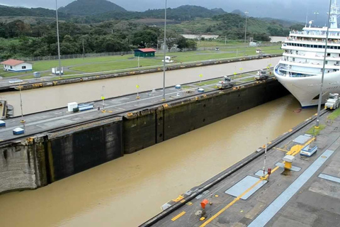 A different City & Canal Tour like no other. Panama city tour & canal like no other.