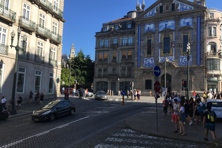 Porto Self-guided walking tour and scavenger hunt