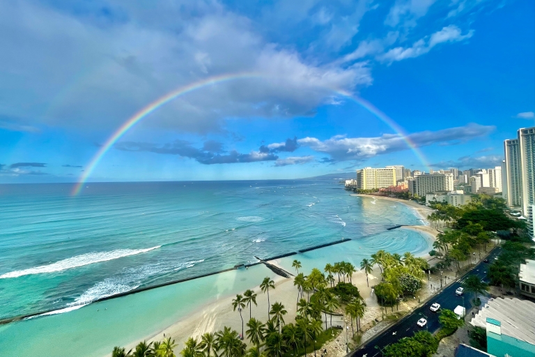Oahu: Pa'ina Luau Waikiki w Waikiki Beach Marriott ResortMiejsca siedzące dla VIP-ów