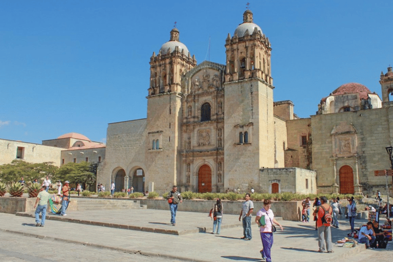 Punta Cana: Excursión de un día a la ciudad de Santo DomingoPunta Cana: Excursión de un día por la ciudad de Santo Domingo