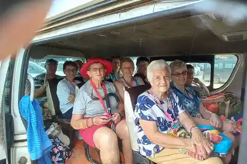 Port Vila Full day van Hire + Driver