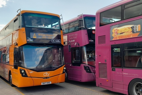 Oksford: Transfer autobusem do/z londyńskiego lotniska GatwickSingiel z Oksfordu na lotnisko Londyn-Gatwick