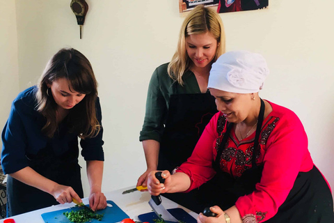 Marrakech: Claas de Cocina Auténtica con una Familia Bereber