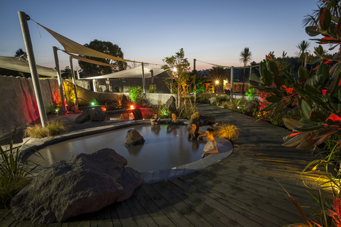 Rotorua: Hell's Gate Twilight Spa™ Experience