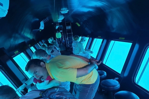 Excursión en el Royal Seascope Submarine Hurghada con snorkelExcursión al submarino Royal Seascope