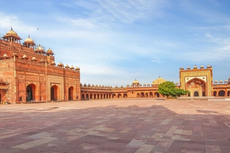 Depuis Delhi : Taj Mahal, Fort d'Agra, Fatehpur Sikri en voitureVoiture + Guide + Tickets Monuments