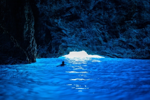 Excursion en bateau privé à la grotte bleue et à la grotte verte de DubrovnikExcursion en bateau privé à la grotte bleue