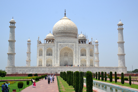 Ab Delhi: Taj Mahal & Agra Tour am selben Tag mit BootsfahrtTour mit klimatisiertem Auto, Fahrer und Reiseleiter