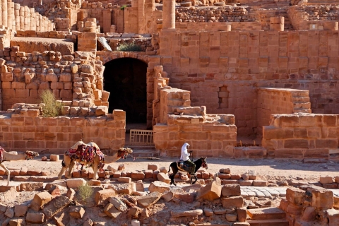 Eendaagse tour van Aqaba naar Petra en vervolgens Aqaba