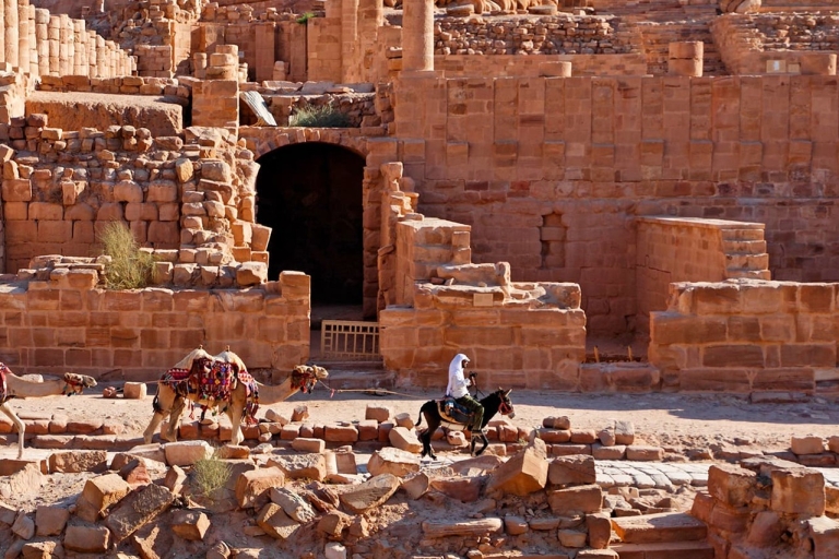 Eintägige Tour von Aqaba nach Petra und dann nach Aqaba