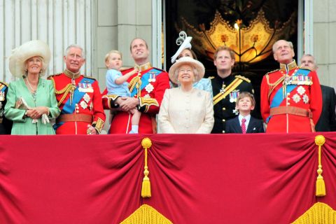 London: Queen Elizabeth Guided Walking Tour