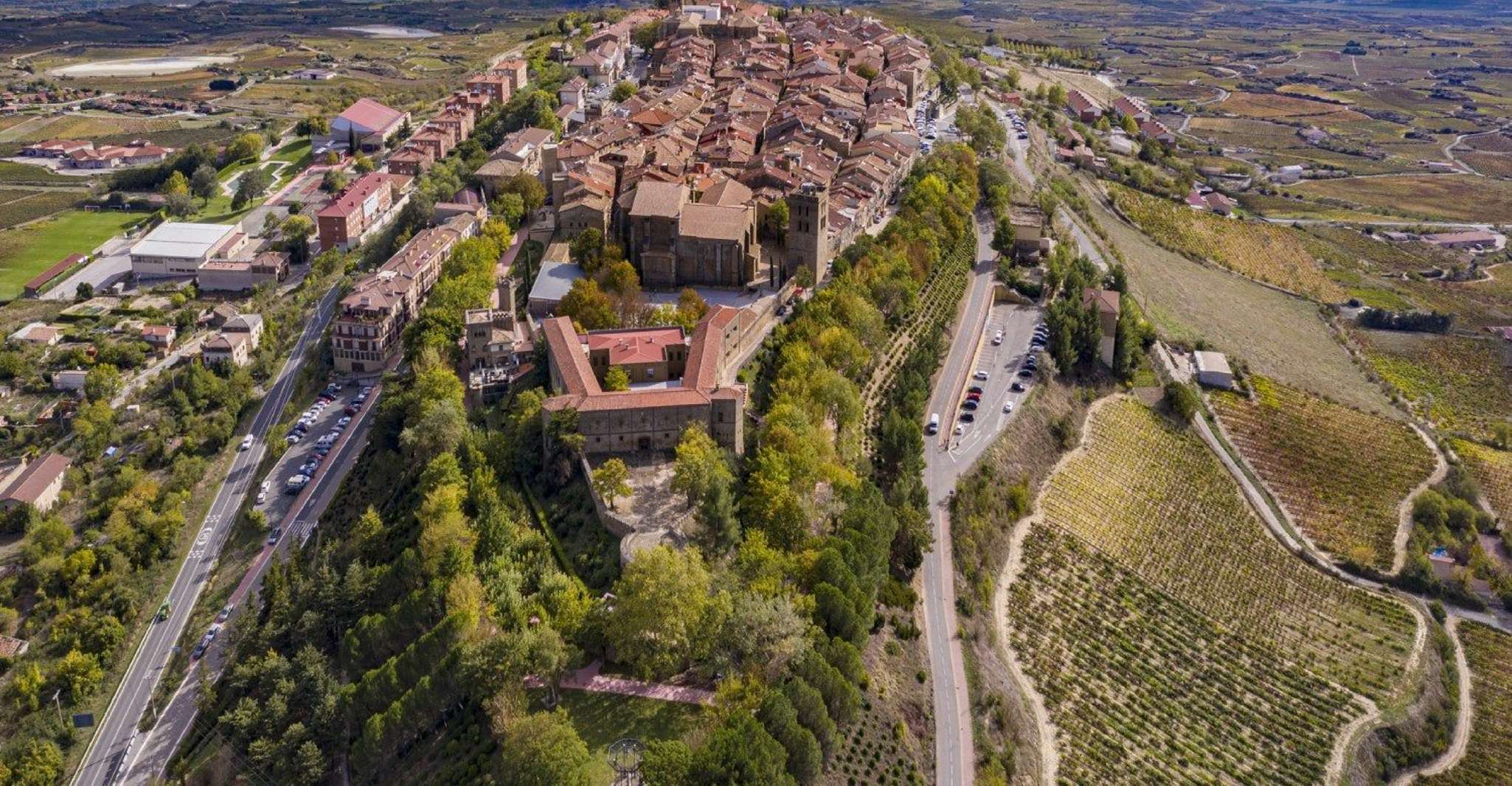 From Bilbao, Rioja Wine Region with Winery & Vitoria-Gasteiz - Housity