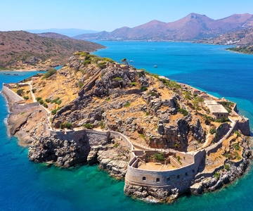 Heraklion: Spinalonga and Agios Nikolaos Cruise with Lunch