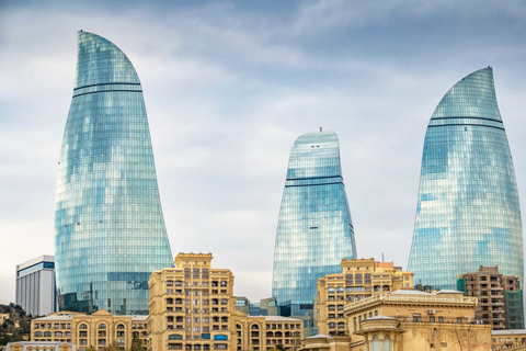 Tour della città di Baku antica e moderna