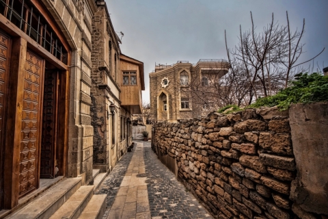 Old and Modern Baku City Tour (Lunch included)