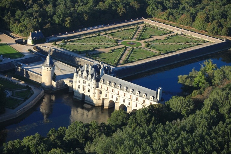 Van Tours: Dagtrip naar de kastelen van Chenonceau en ChambordDagtrip naar kastelen van Chenonceau en Chambord vanuit Tours