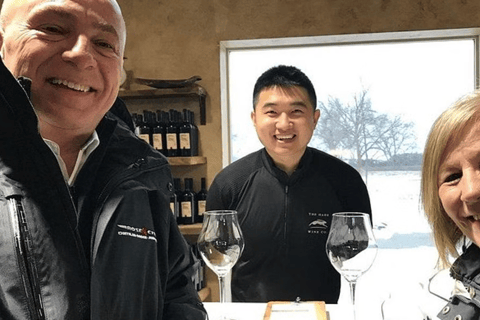 Ontario: Tour pomeridiano del vino e abbinamento di formaggiTour con punto d&#039;incontro centrale