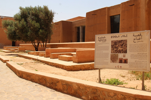 Da Agadir: safari nel deserto del Sahara in 4×4 con pranzo e prelievoDa Agadir: safari nel deserto del Sahara 4 × 4 con pranzo e ritiro