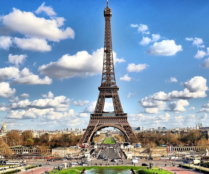 Discover Paris: Private Tour from Le Havre with Expert Guide