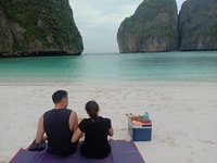 Phuket, Phi Phi Island Sunrise Group Speedboat Tour - Hizvo