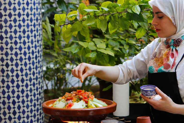 Marrakech : Claas de cuisine authentique avec une famille berbère