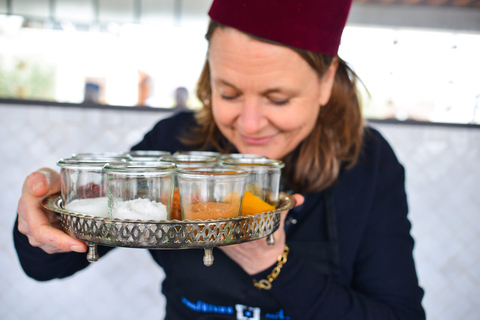 Marrakech : Claas de cuisine authentique avec une famille berbère