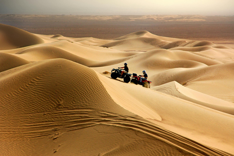 La aventura te espera: Excursión aérea en Parasailing, Safari, Quad ¡y mucho más!Safari por el desierto con paseo en camello y Sandboarding