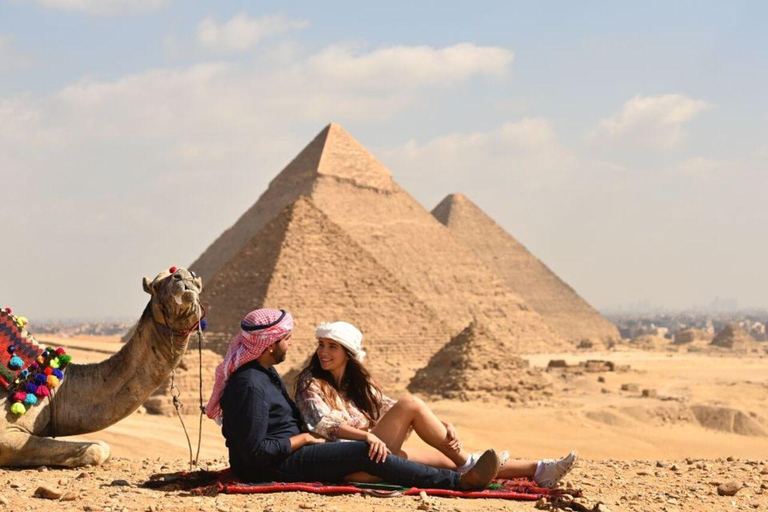 Cairo: Pyramids &amp; Great Sphinx Private Tour with Camel Ride