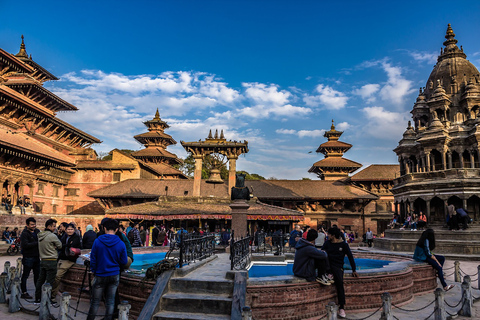 Kathmandu Sightseeing Tour mit Übernachtung in Nagarkot