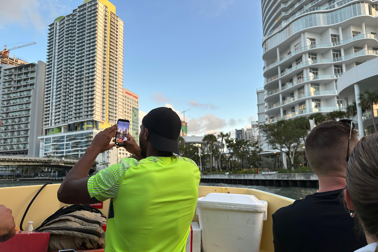 Miami River Sightseeing Cruise: Miami Skyline & Architecture