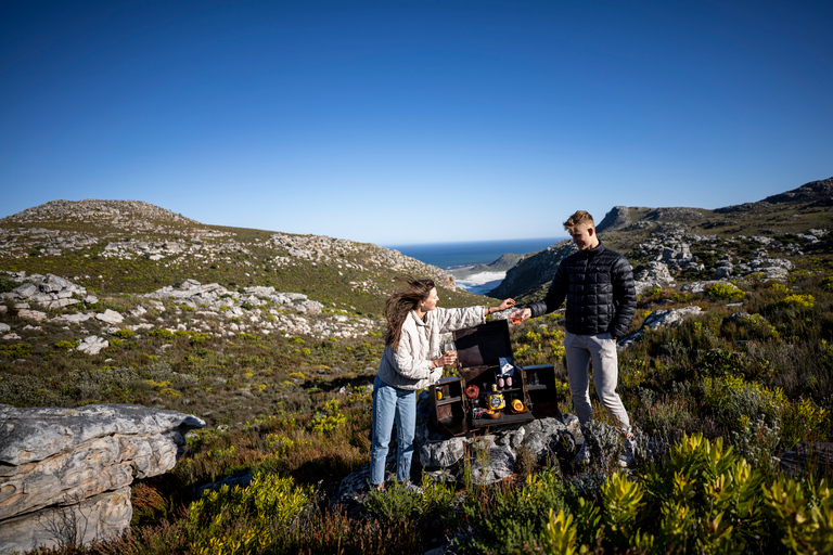 Gin & Tonic op de bergGin & Tonic on the Mountain met Six Dogs Gin en specerijen