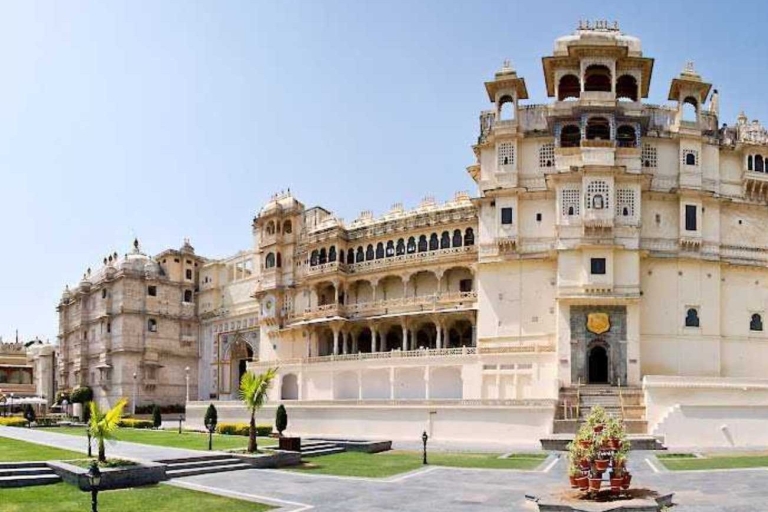 Entdecke Jaisalmer, Jodhpur & Udaipur Tour für 6 Nächte 7 Tage