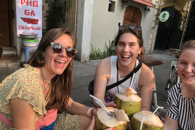 Radtour durch die Altstadt von Hanoi und das Delta des Roten Flusses