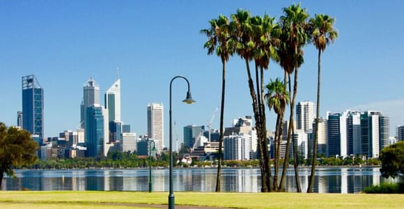 Perth: Private custom tour with a local guide
