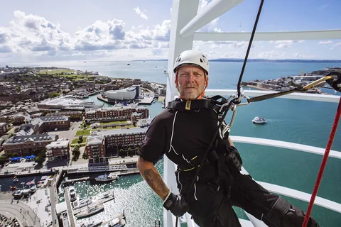 Portsmouth: experiência de rapel na Spinnaker Tower