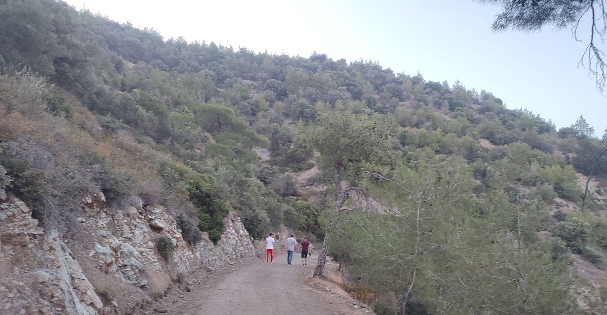 7-8 km a piedi sopra Limassol - Hizvo