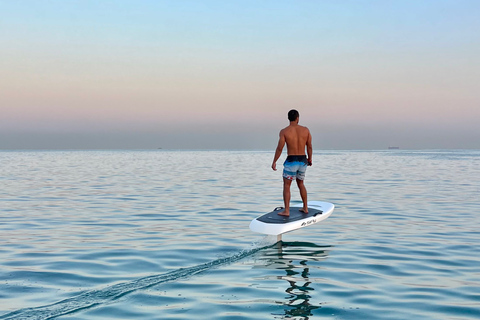 Dubai: eFoil oder Electric Hydro Foil Surf Board Experience