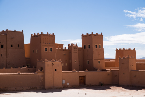 Marrakech: Escursione di 3 giorni a Fes attraverso il deserto di Merzouga e giro in cammelloTour da Marrakech: tour di 3 giorni a Fes attraverso il deserto del Sahara