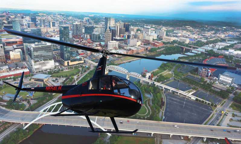 Nashville : L'hélicoptère au cœur du centre-ville