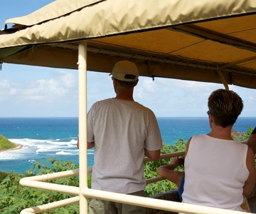Basseterre: St. Kitts Scenic Railway Day Trip with Drinks