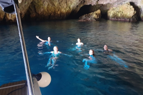 Kotor: Schnellbootfahrt zur Blauen Höhle und zur Muttergottes der Felsen