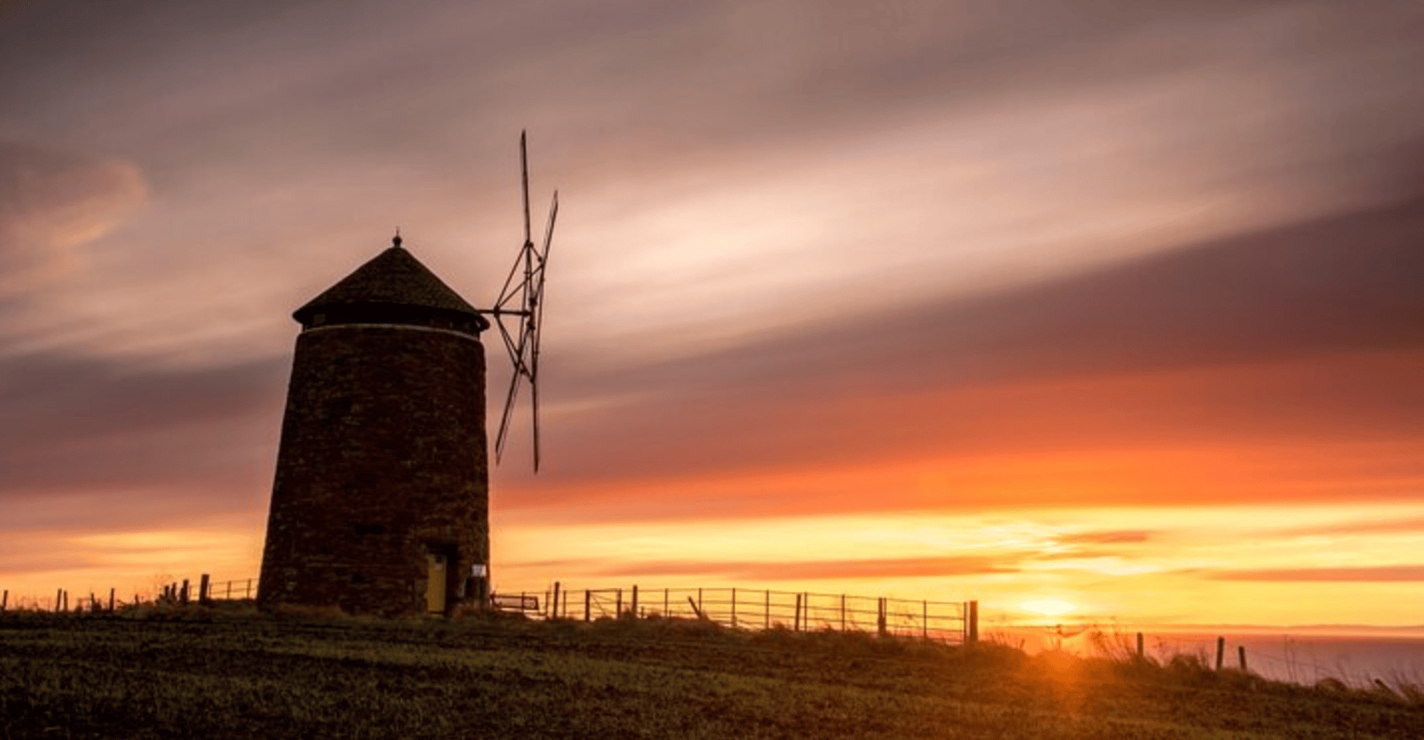 Desde Edimburgo, Excursión privada del día de St. Andrews en MPV de lujo - Hizvo