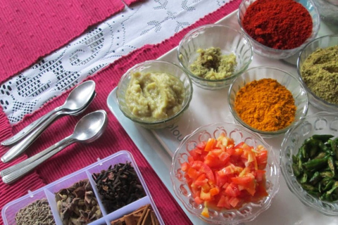 Suivez des cours de cuisine avec Mumbai Sightseeing Tours