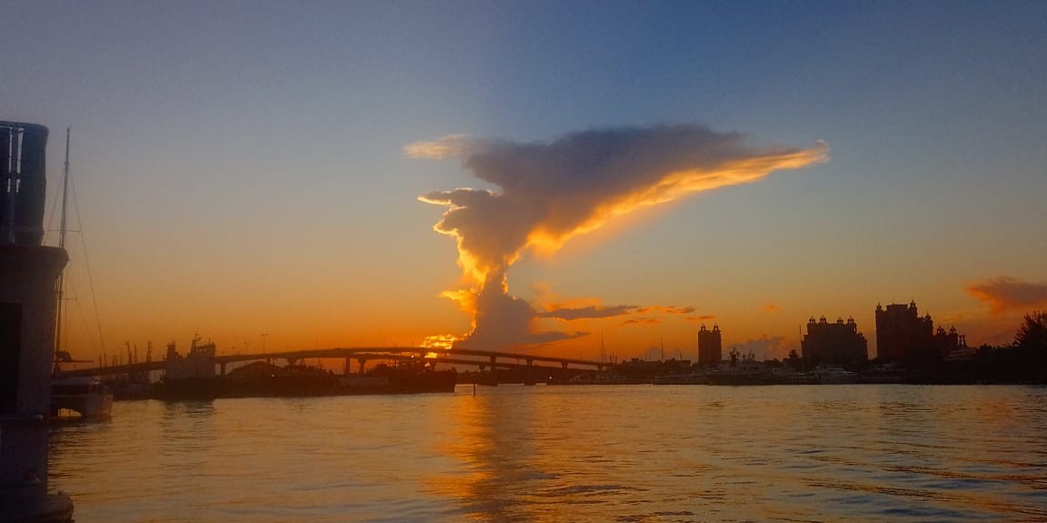 sunset catamaran cruise nassau