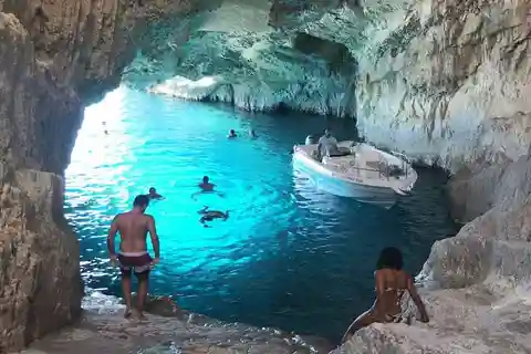Zakynthos: West Coast & Navagio Bay Cruise with 2 Swim Stops