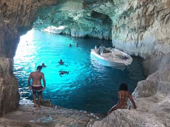 Zakynthos: West Coast & Navagio Bay Cruise with 2 Swim Stops