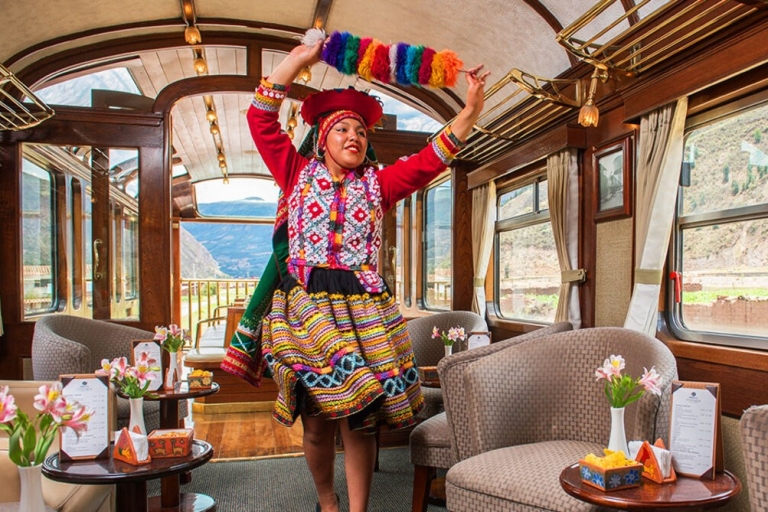 Cusco - Puno 1 jour en trainCusco - Puno 1 jour en train Titicaca