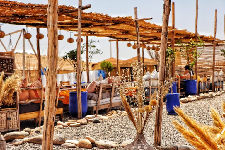 Jantar mágico no deserto de Agafay e pôr do sol de Marrakech